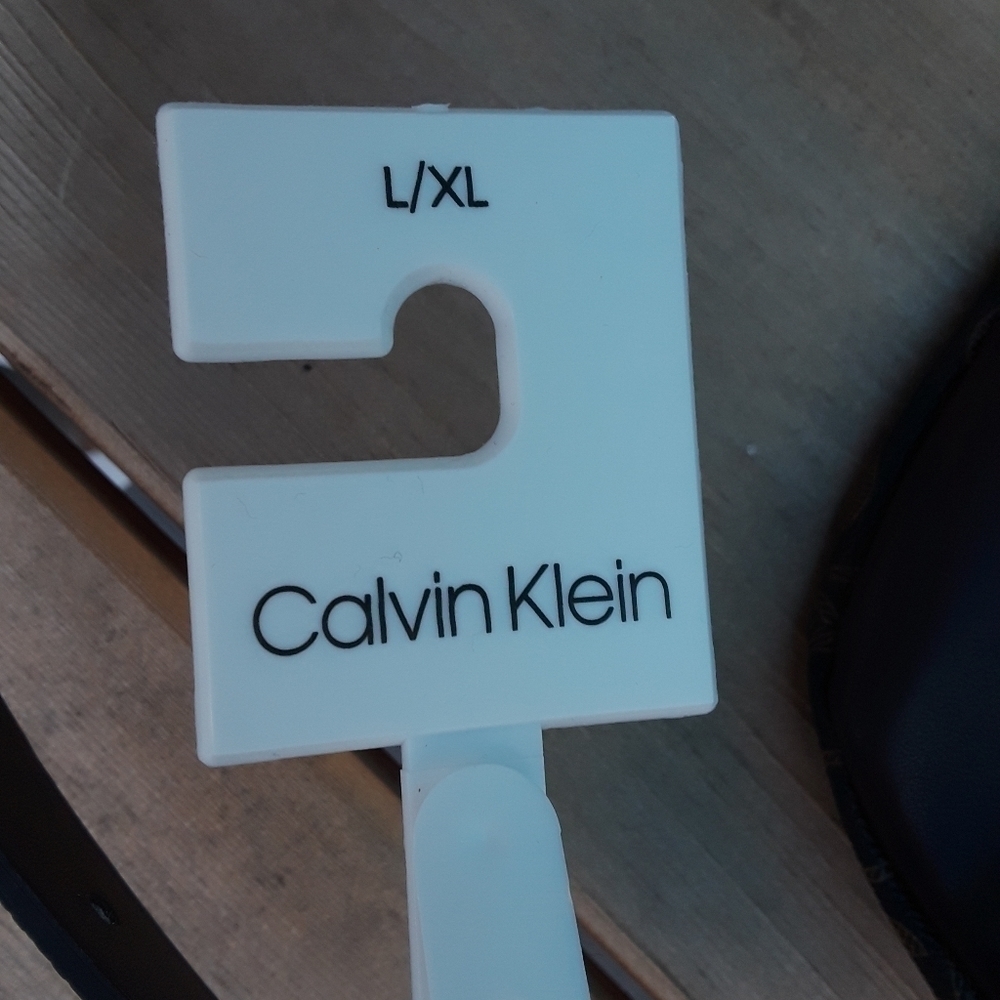 Calvin Klein Convertible Belted Bag - Picture 7 of 7